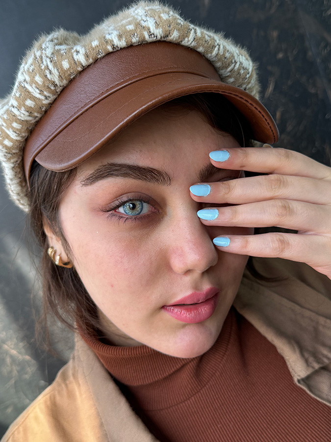 لنز چشم رنگی آبی طوسی عسلی خاص گلکسی بلو سلنا