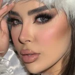 لنز ائوراگری آماندا روی چشم تیره لنز ائوراگری آماندا روی چشم تیره