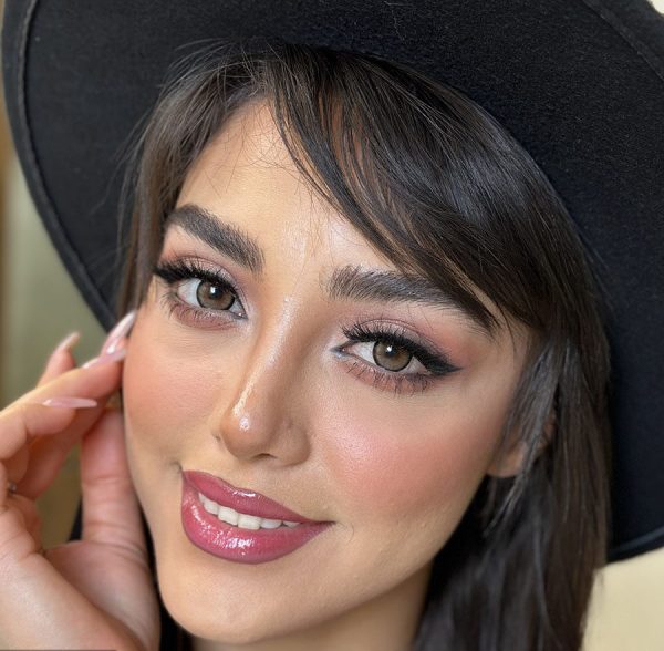 لنز رنگی عسلی طوسی دورمشکی کد 555 لنز رنگی عسلی طوسی دورمشکی کد 555