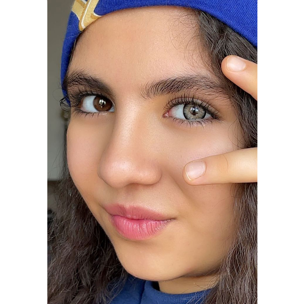 لنز طوسی بژ دور مشکی عروسکی باربی گری اماندا کد 523