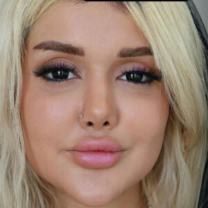 لنز مشکی عروسکی مینی آوا بلک کد 1251