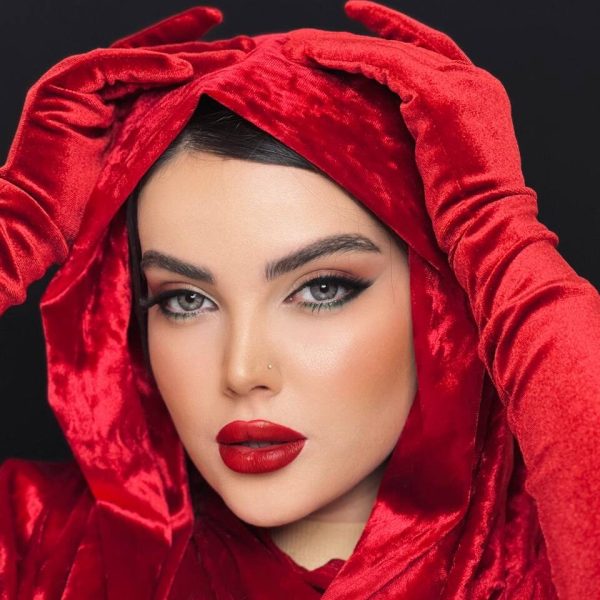 لنز رنگی طوسی عسلی کد 714 لنز رنگی طوسی عسلی کد 714