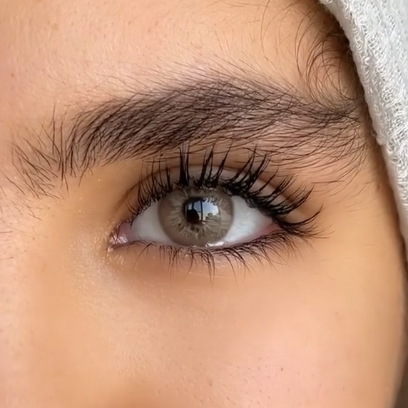 لنز رنگی عسلی خاکی دور محو کد 516