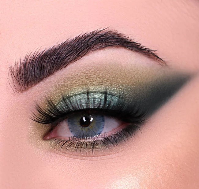 لنز آبی رگه سبز عسلی کوخ لایت بلو اوربان لایرکد1285