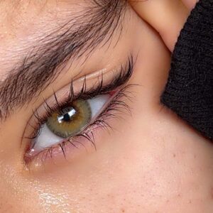 لنز زیتونی عسلی لیو کافی اماندا کد 519