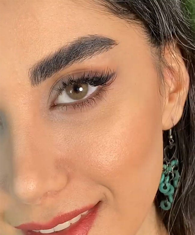 لنز عسلی خاکی براون مینی آوا کد 1256