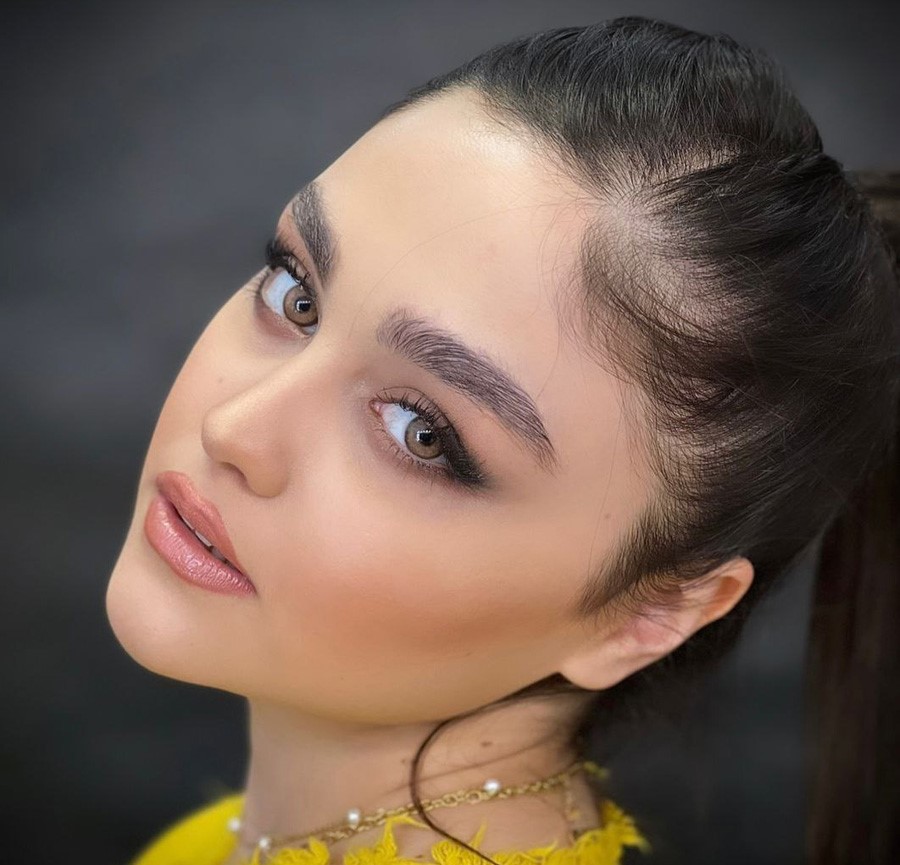 لنز قهوه ای عسلی دور مشکی می براون نورکد 1272