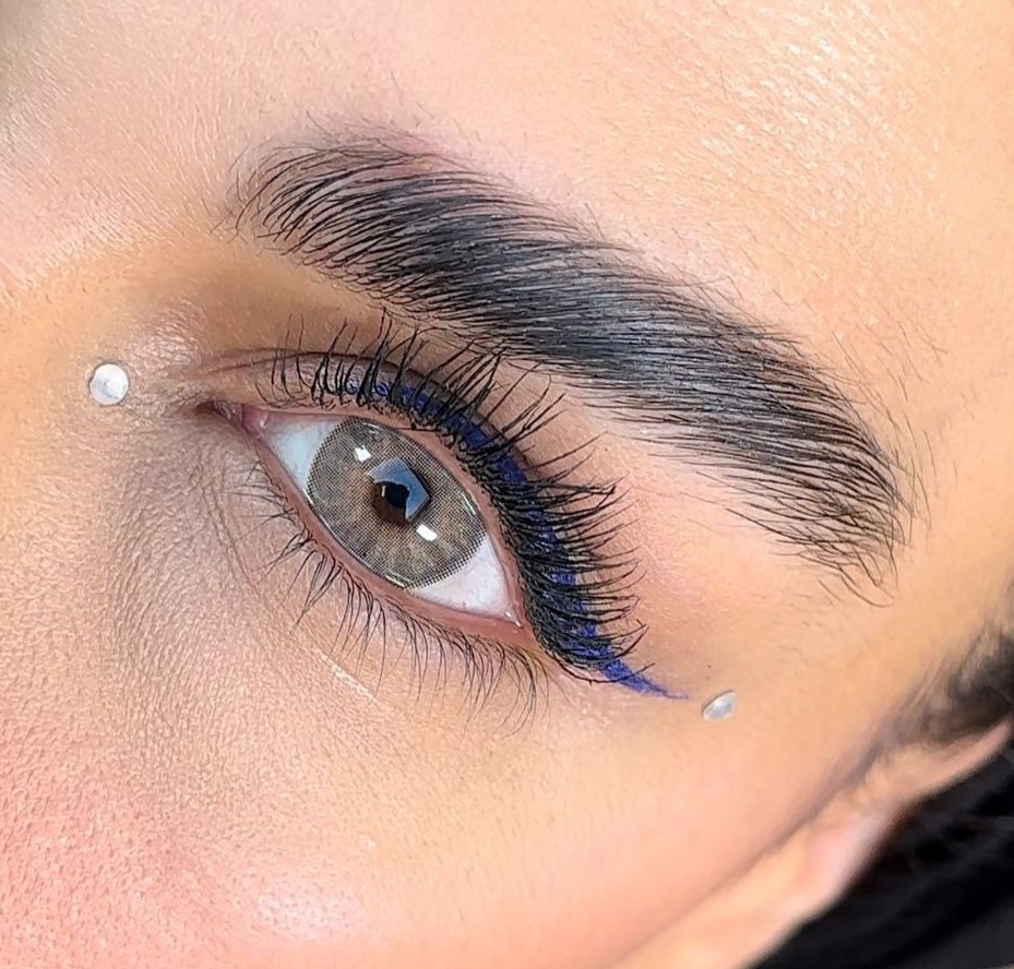 لنز طوسی عسلی مونتانا ایفوریا کد 714