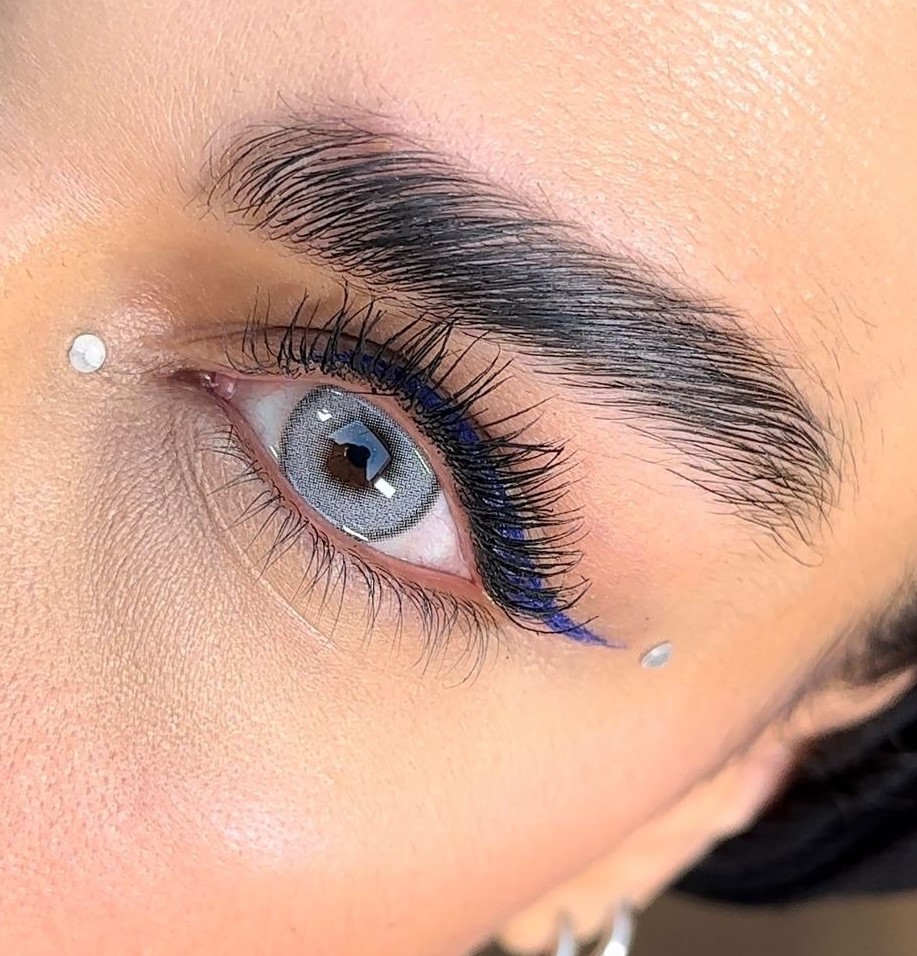 لنز طوسی روشن دور مشکی اسموکی ایفوریاکد712