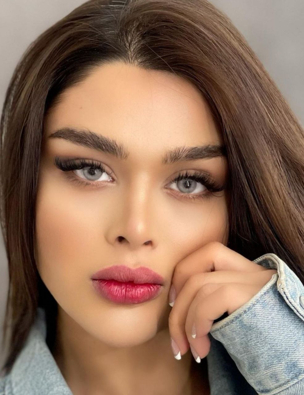 لنز طوسی آبی روشن پاستل گری آماندا کد 560