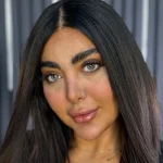 لنز چشم آلموند گری آماندا روی چشم قهوه ای لنز چشم آلموند گری آماندا روی چشم قهوه ای