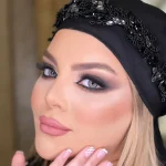 لنز دلفین گری اماندا روی چشم تیره لنز دلفین گری اماندا روی چشم تیره
