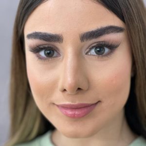 لنز سبز دور محو الیویا گرین مینی آوا کد 1254