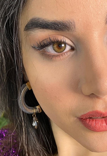 لنز سبز دور محو الیویا گرین مینی آوا کد 1254