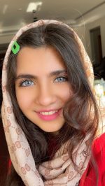 لنز آبی پنج بعدی رگه نقره ای جورجیا بلو آماندا
لنز آبی پنج بعدی رگه نقره ای جورجیا بلو آماندا