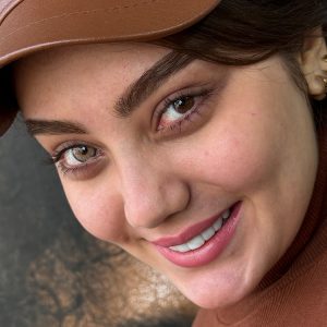 لنز عسلی آجری رگه های خاکی دوردار نیویورک هیزل