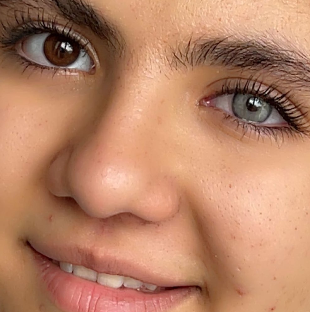 لنز طوسی ته مایه سبز نیویورک اسموک اماندا کد 570