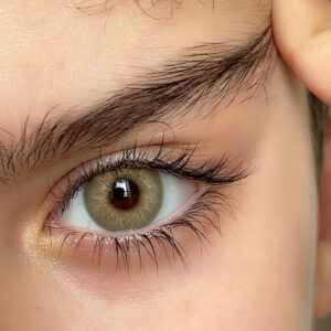 لنز عسلی کاراملی ته مایه سبز نیویورک کارامل اماندا کد 567