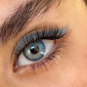 لنز آبی دور سرمه ای خاص نیکوزیا بلو آی شیر کد604