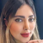 لنز امپایر سلنا روی چشم مشکی لنز امپایر سلنا روی چشم مشکی