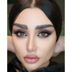 لنز هستیا سلنا روی چشم مشکی لنز هستیا سلنا روی چشم مشکی