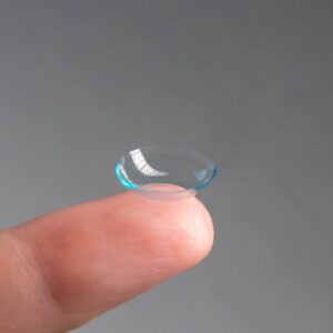 لنز طبی بی رنگ