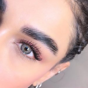 لنز رنگی طوسی عسلی سبز عروسکی کد 1357
