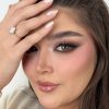 لنز رنگی عسلی شامپاینی دور دار بژ کد 7605 لنز رنگی عسلی شامپاینی دور دار بژ کد 7605