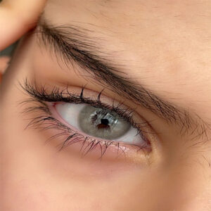 لنز رنگی طوسی سبز بدون دور کارولینا سیگ گری آماندا کد 589