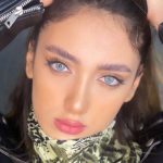 72 72