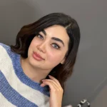 لنز چشم ورسا سلنا روی چشم تیره لنز چشم ورسا سلنا روی چشم تیره